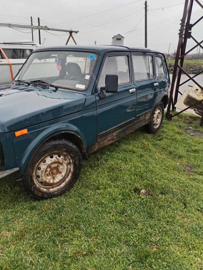 Lada Niva, снимка 3 - Автомобили и джипове - 53511275