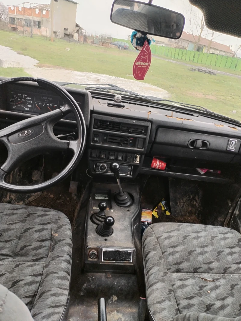 Lada Niva, снимка 5 - Автомобили и джипове - 53511275