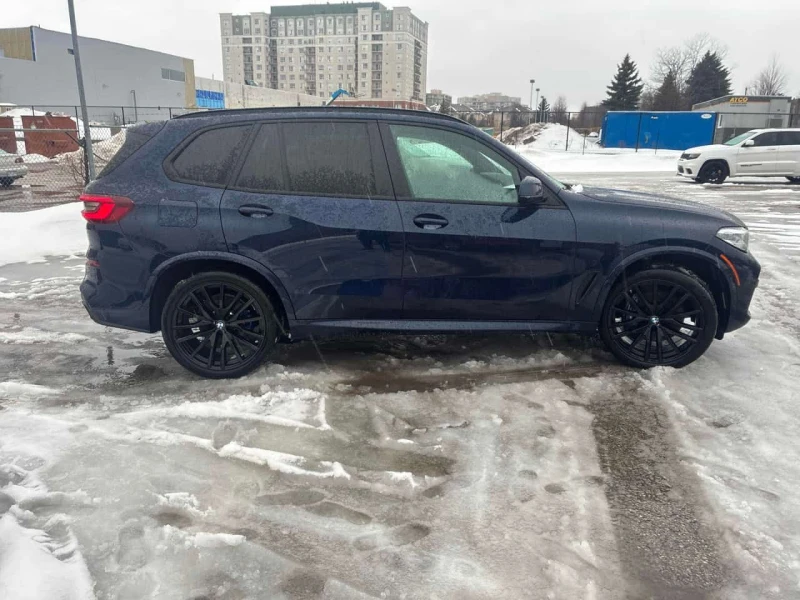 BMW X5 xDrive40i M SPORT H/K/HUD/360/DIS/ПРЕДСТАВИТЕЛСТВО, снимка 3 - Автомобили и джипове - 53584939