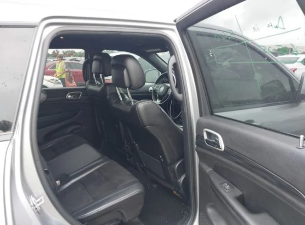 Jeep Grand cherokee LAREDO, клип двигател - изображение 8