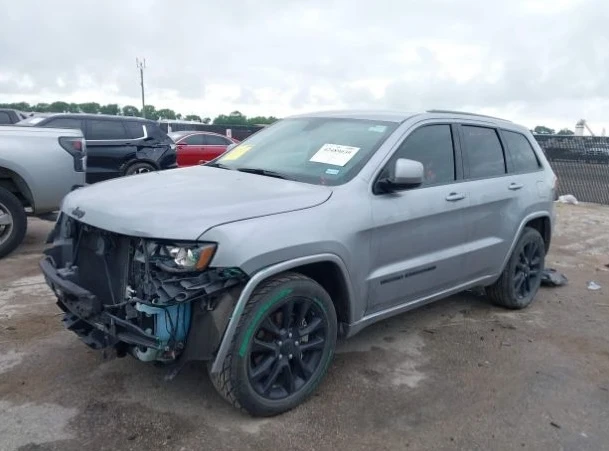 Jeep Grand cherokee LAREDO, клип двигател - изображение 2