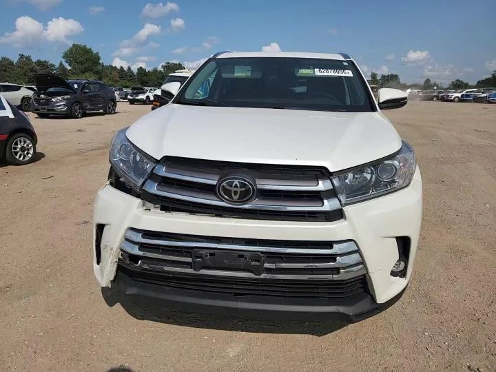 Toyota Highlander 3.5l Limited, снимка 13 - Автомобили и джипове - 55878322