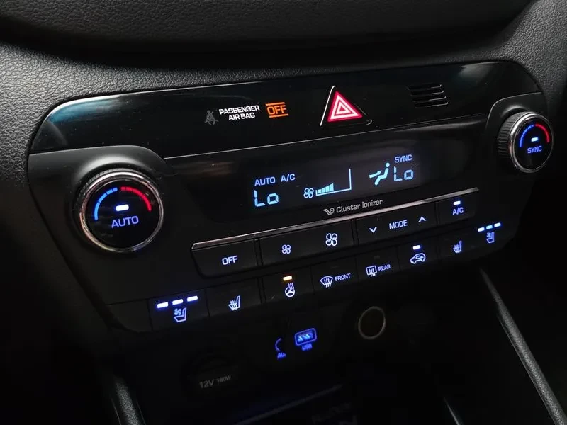 Hyundai Tucson 2.0 - САМО 30% АВАНС, снимка 17 - Автомобили и джипове - 56065941