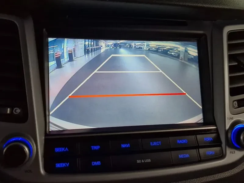 Hyundai Tucson 2.0 - САМО 30% АВАНС, снимка 15 - Автомобили и джипове - 56065941