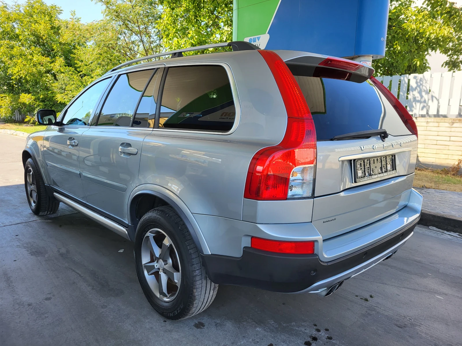 Volvo Xc90 2.4 D5 185 KC 4X4 R-DISING НОВ ВНОС ИТАЛИЯ  - изображение 7