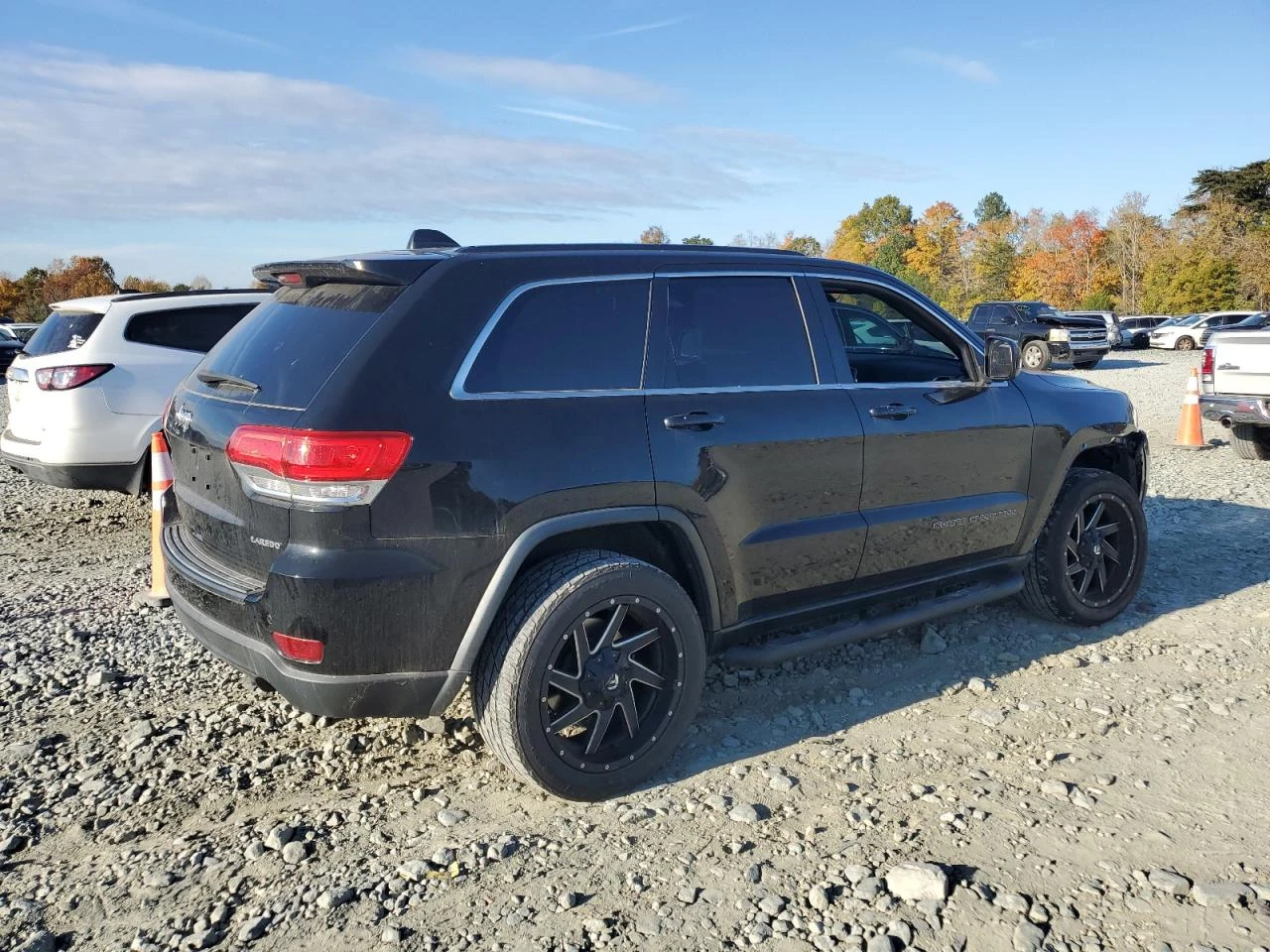 Jeep Grand cherokee LAREDO 4X4 - изображение 4