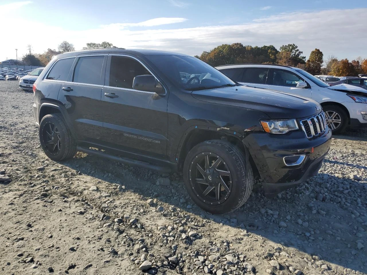 Jeep Grand cherokee LAREDO 4X4 - изображение 2