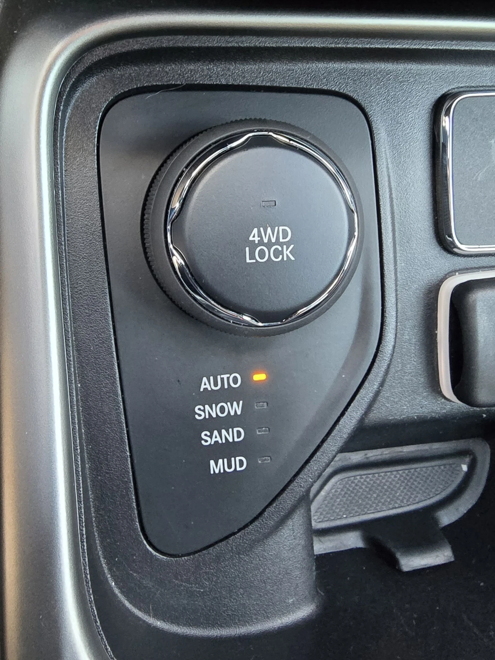 Jeep Compass , 2, 4, 182, 44, , / | Mobile.bg   13