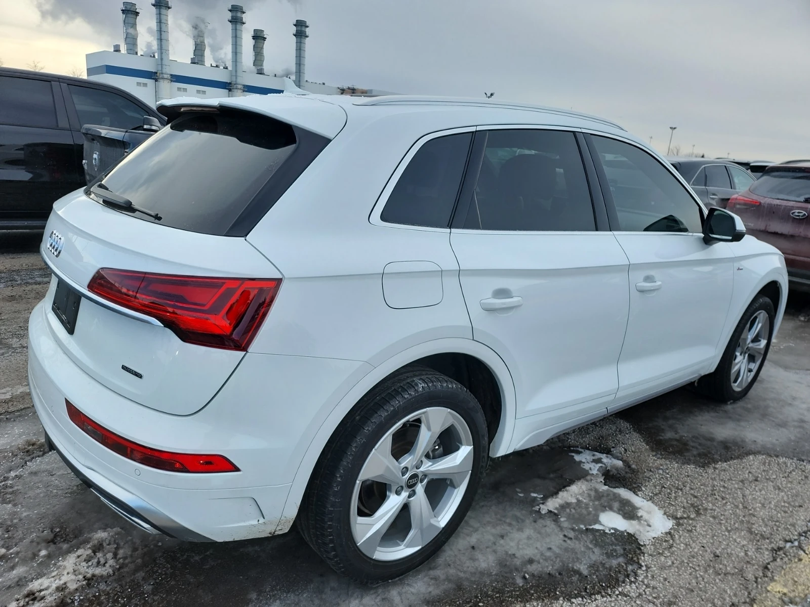 Audi Q5 TECHNIK * * CARFAX * * АВТО КРЕДИТ * *  - изображение 3