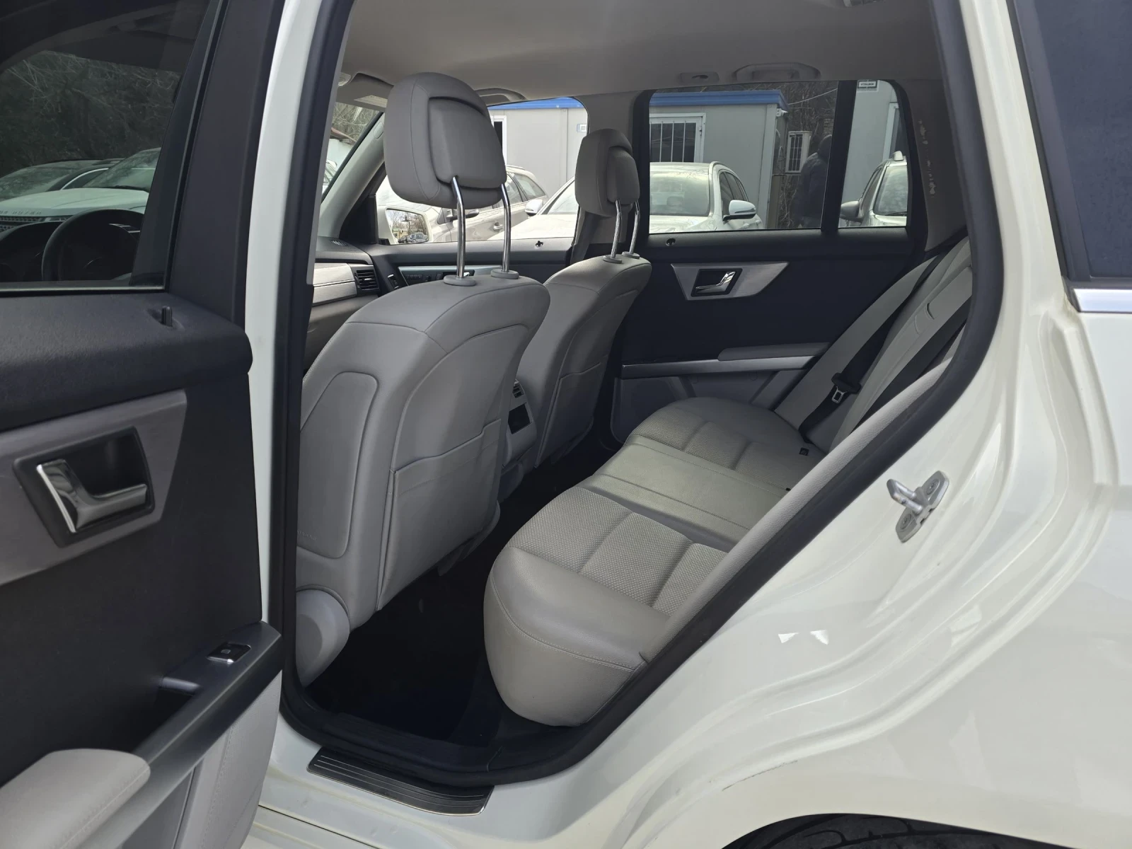 Mercedes-Benz GLK 220CDI 170к.с 4MATIC AMG , снимка 12 - Автомобили и джипове - 53886173