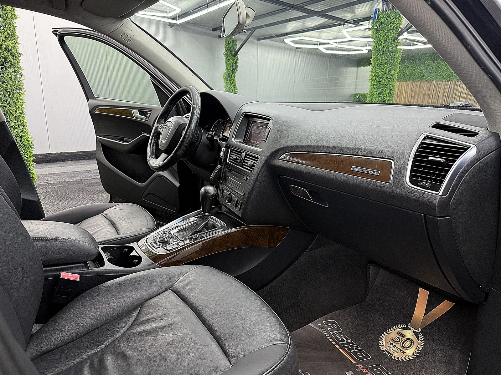 Audi Q5 S-LINE/F1/LED/NAVI/ TOP!!!СОБСТВЕН ЛИЗИНГ, снимка 10 - Автомобили и джипове - 54125113