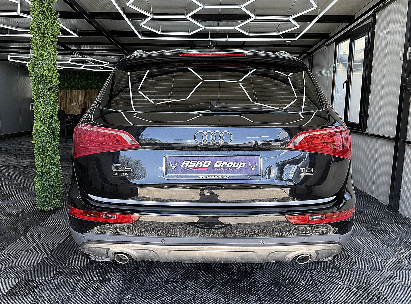 Audi Q5 S-LINE/F1/LED/NAVI/ TOP!!!СОБСТВЕН ЛИЗИНГ, снимка 5 - Автомобили и джипове - 54125113