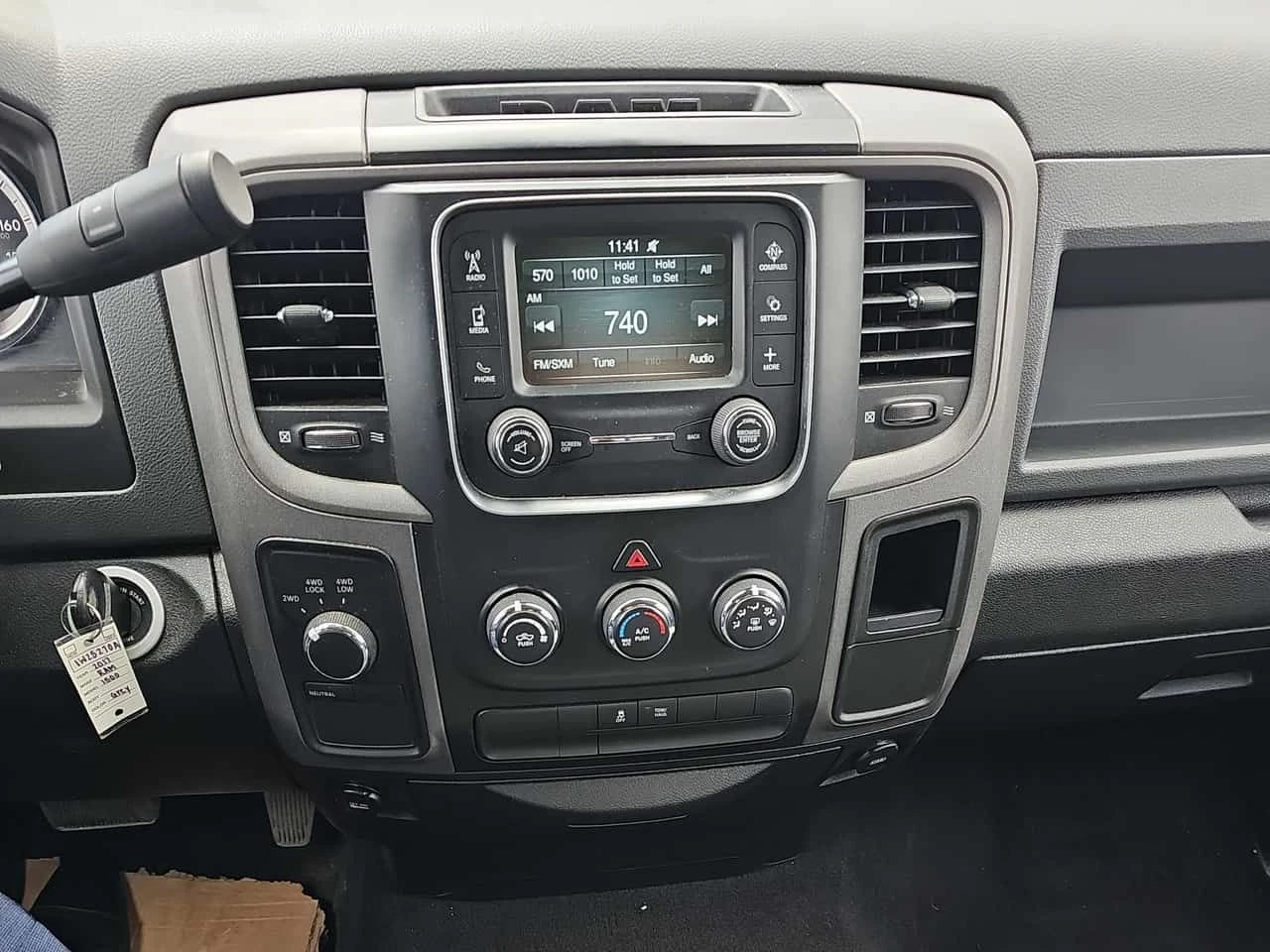 Dodge RAM 1500 * Express * KEYLESS * CARFAX  | Mobile.bg � ����������� 9