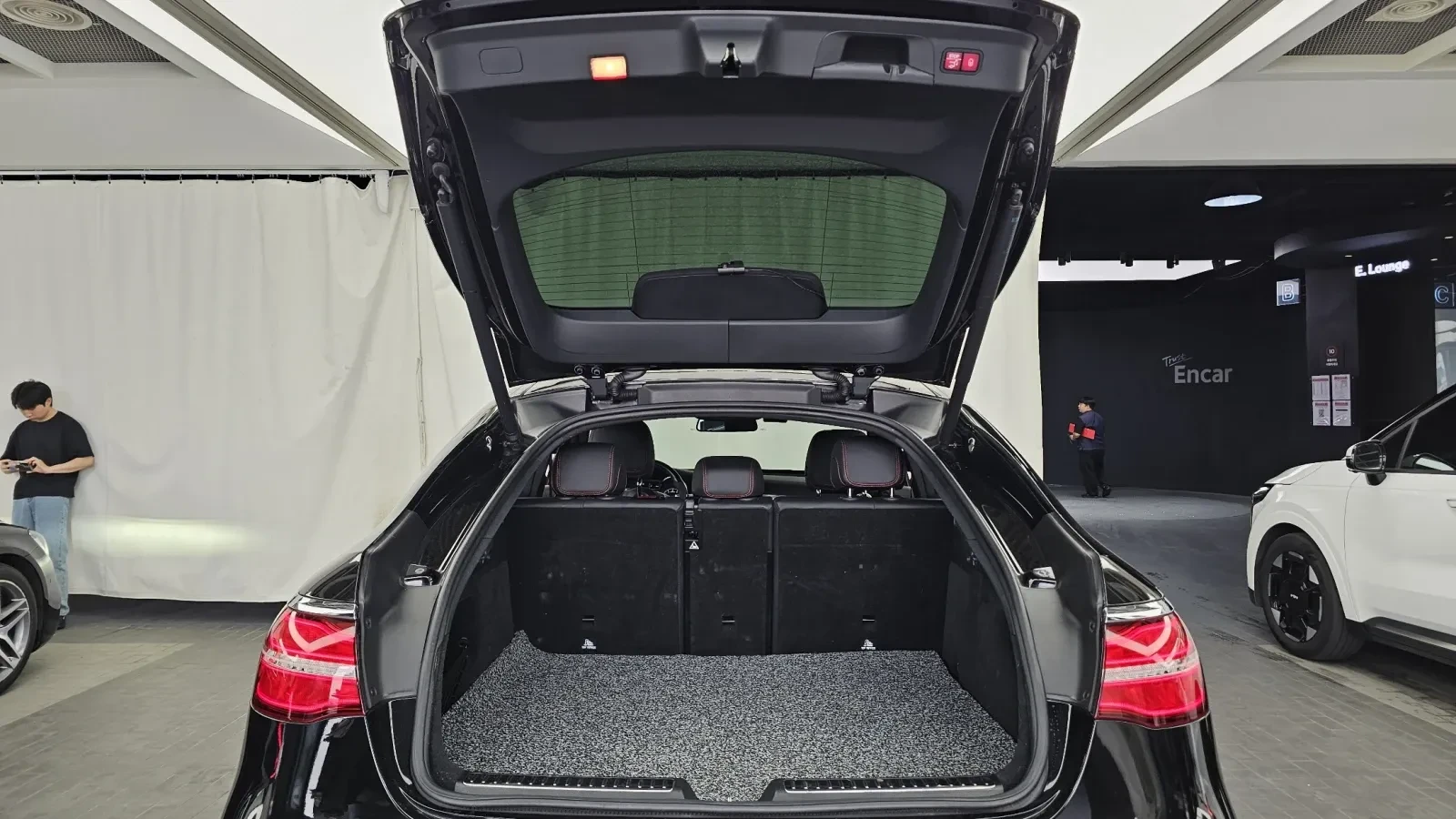 Mercedes-Benz GLC 43 AMG ДИСТРОНИК/ПАНО/ПОДГРЕВ/360/, снимка 15 - Автомобили и джипове - 54766367