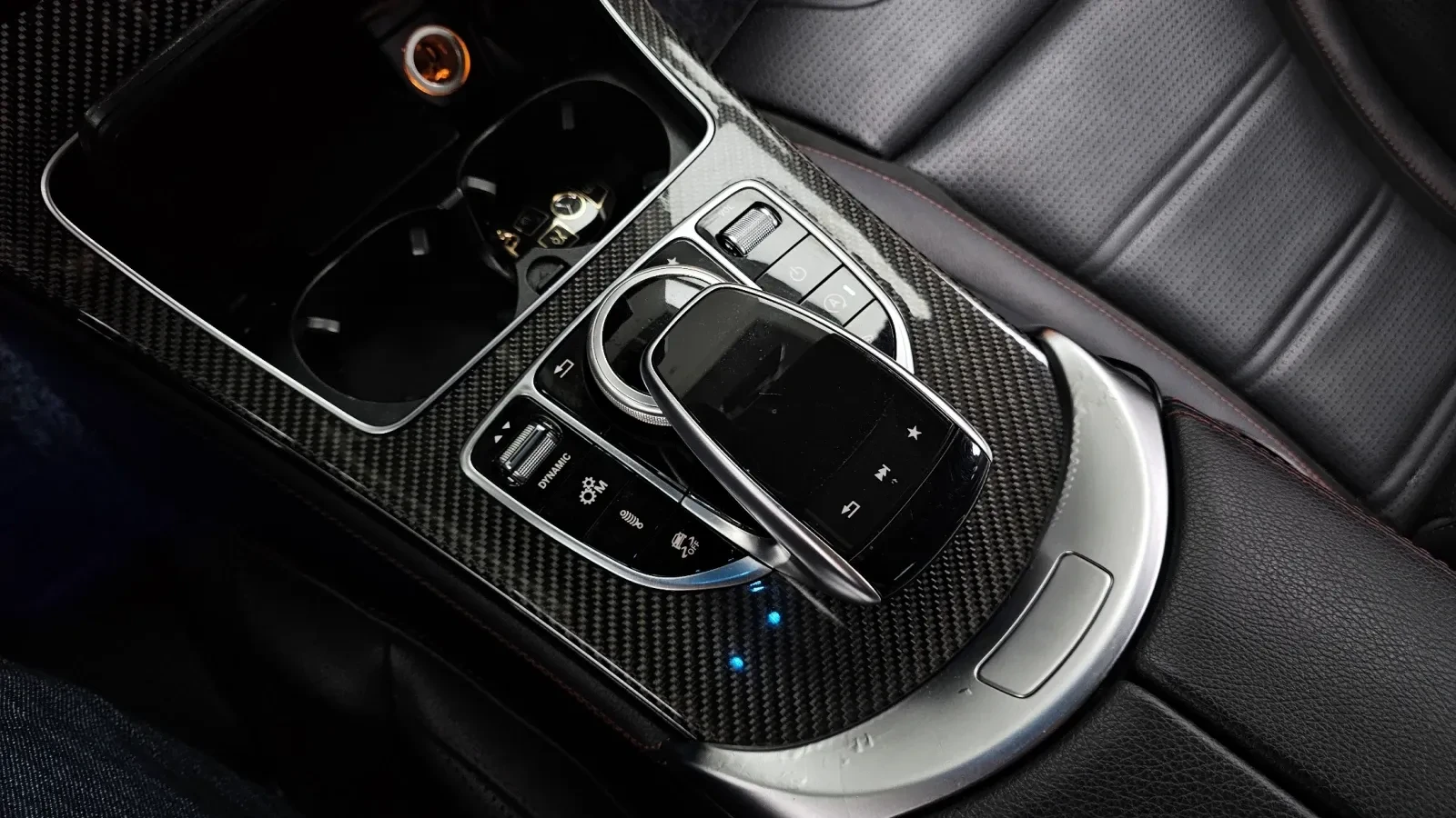 Mercedes-Benz GLC 43 AMG ДИСТРОНИК/ПАНО/ПОДГРЕВ/360/, снимка 10 - Автомобили и джипове - 54766367