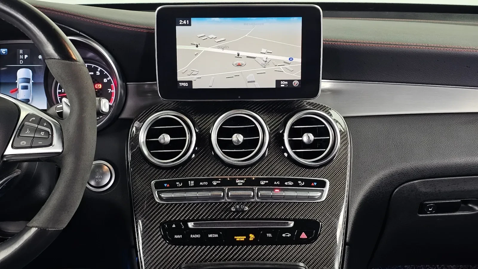 Mercedes-Benz GLC 43 AMG ДИСТРОНИК/ПАНО/ПОДГРЕВ/360/, снимка 8 - Автомобили и джипове - 54766367