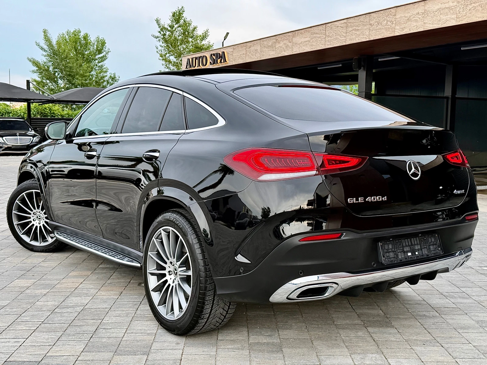 Mercedes-Benz GLE 400 AMG Coupe #PANO#OBDUH#DISTR#CAM360#KeyLess#MEMORY#, снимка 4 - Автомобили и джипове - 54875627