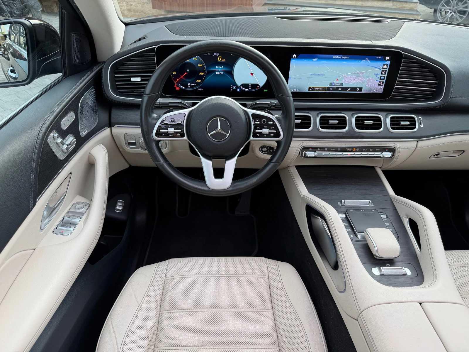 Mercedes-Benz GLE 400 AMG Coupe #PANO#OBDUH#DISTR#CAM360#KeyLess#MEMORY#, снимка 10 - Автомобили и джипове - 54875627