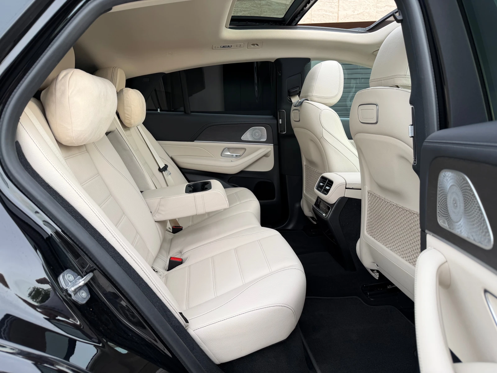 Mercedes-Benz GLE 400 AMG Coupe #PANO#OBDUH#DISTR#CAM360#KeyLess#MEMORY#, снимка 14 - Автомобили и джипове - 54875627