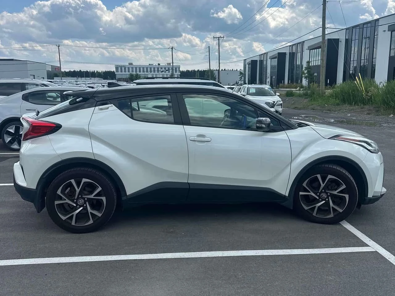 Toyota C-HR * FWD * CARFAX * ���� �� �� | Mobile.bg � ����������� 3