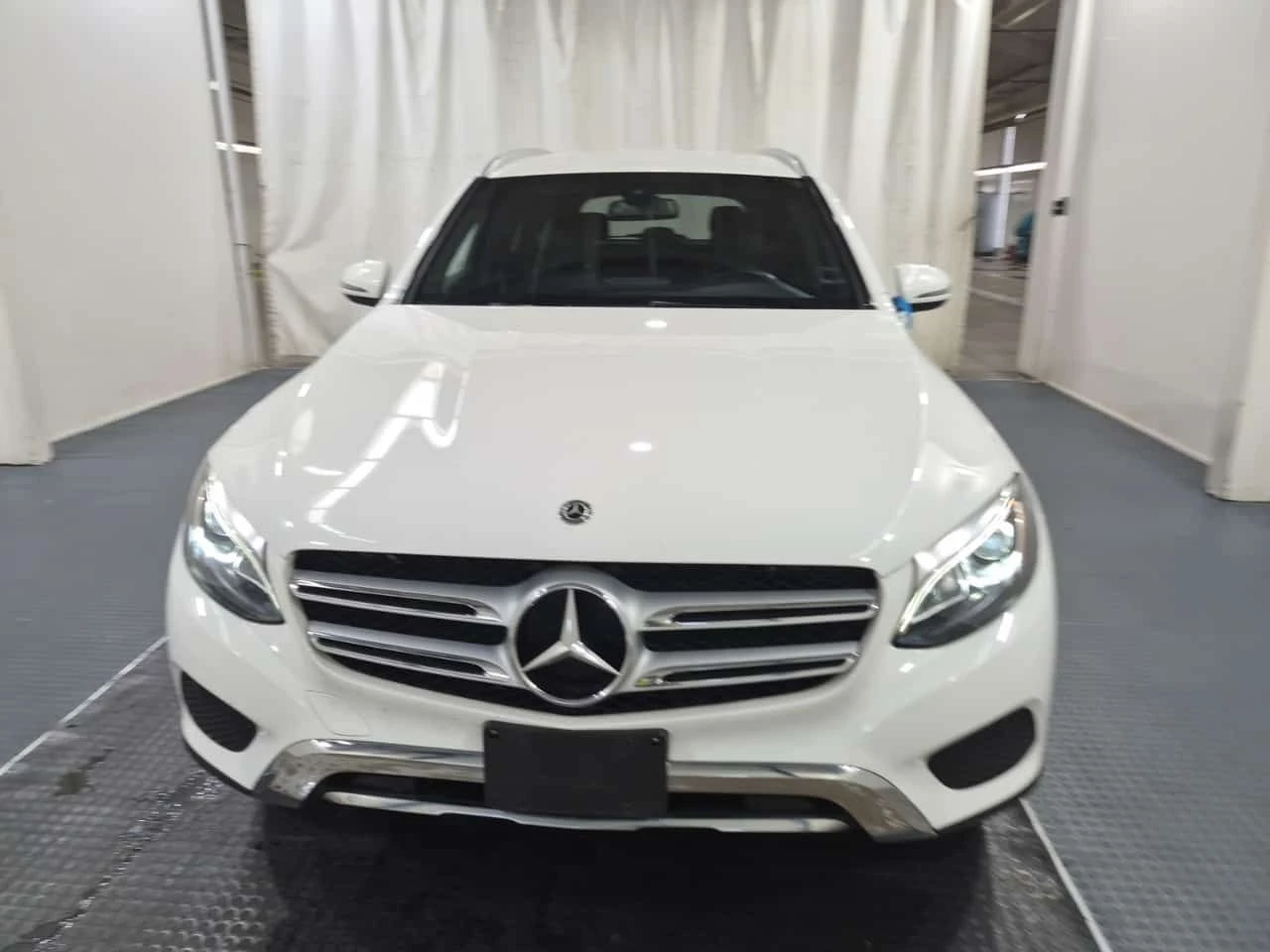 Mercedes-Benz GLC 300  * CARFAX * ����� �� ����������� | Mobile.bg � ����������� 17