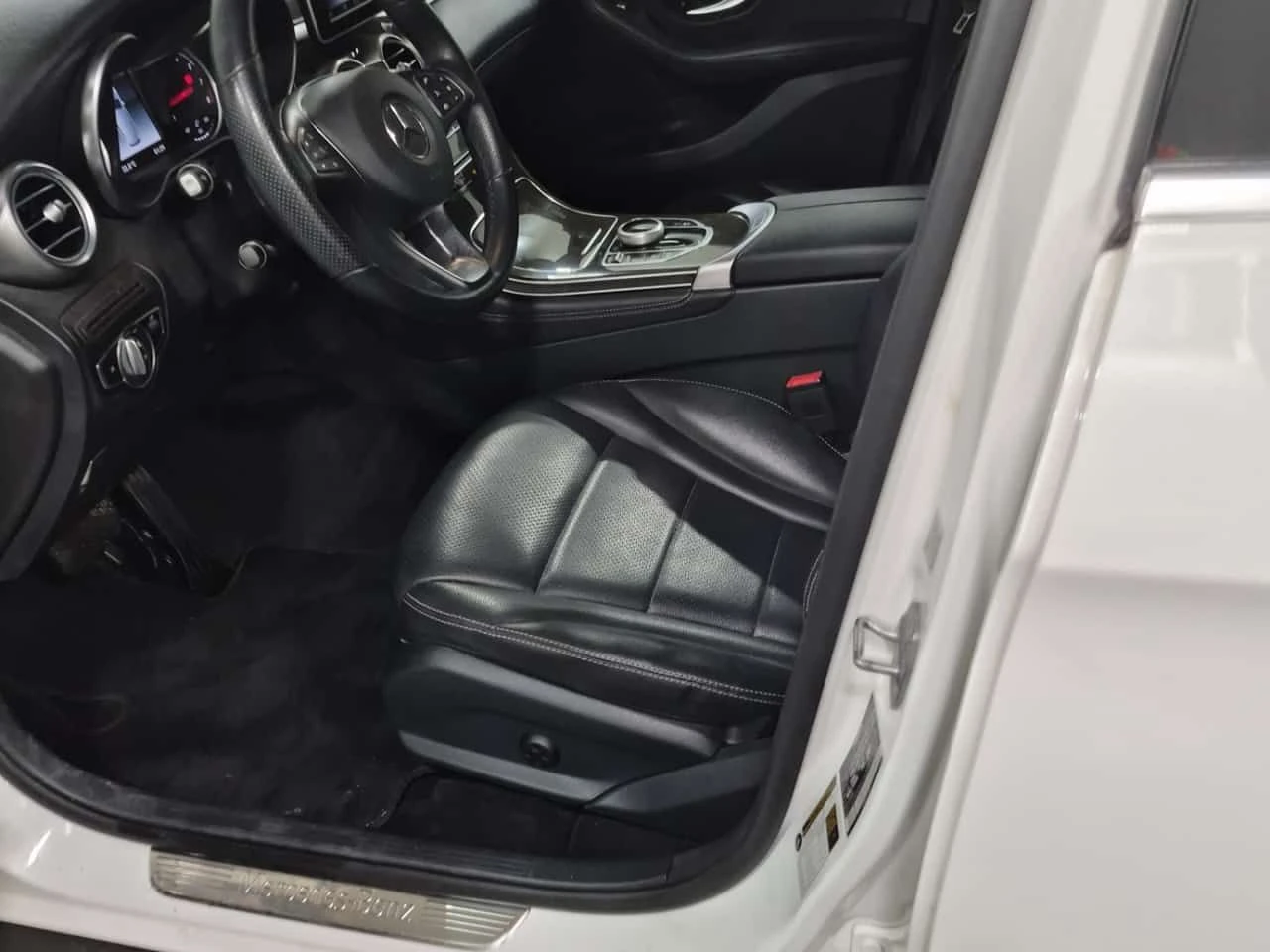 Mercedes-Benz GLC 300  * CARFAX * ����� �� ����������� | Mobile.bg � ����������� 5