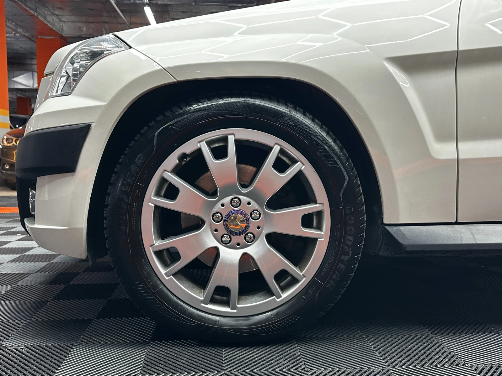 Mercedes-Benz GLK 320 3.0d 4matic, снимка 6 - Автомобили и джипове - 55541507