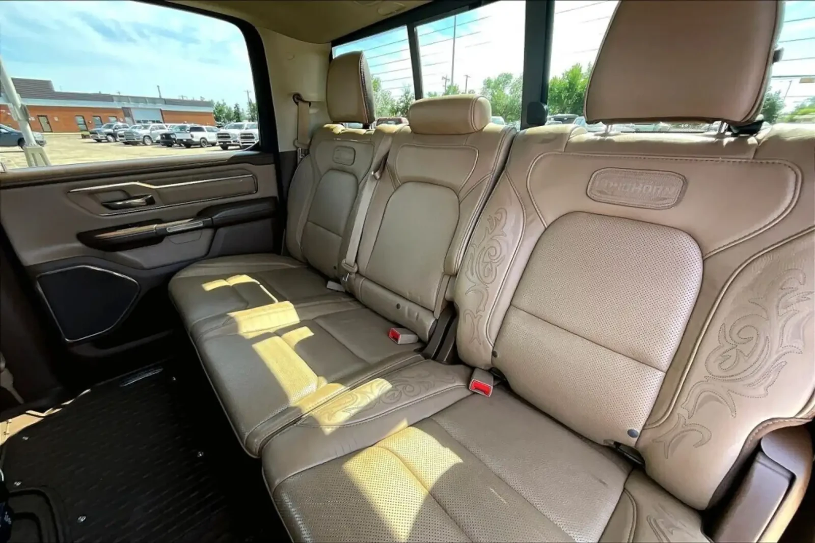 Dodge RAM 1500 Crewcab Longhorn 4WD * FULL, снимка 13 - Автомобили и джипове - 55800862