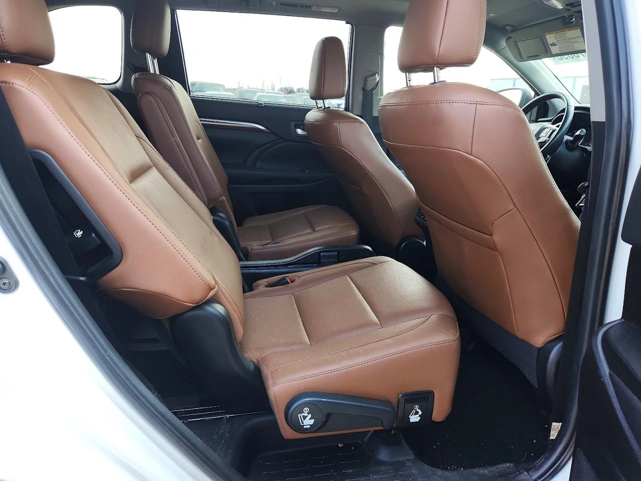 Toyota Highlander 3.5l Limited, снимка 10 - Автомобили и джипове - 55878322