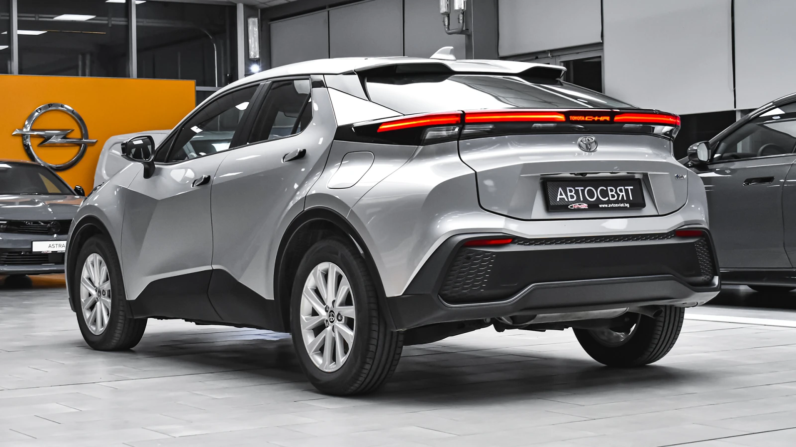 Toyota C-HR CULT 1.8 Hybrid Automatic, снимка 7 - Автомобили и джипове - 55937450