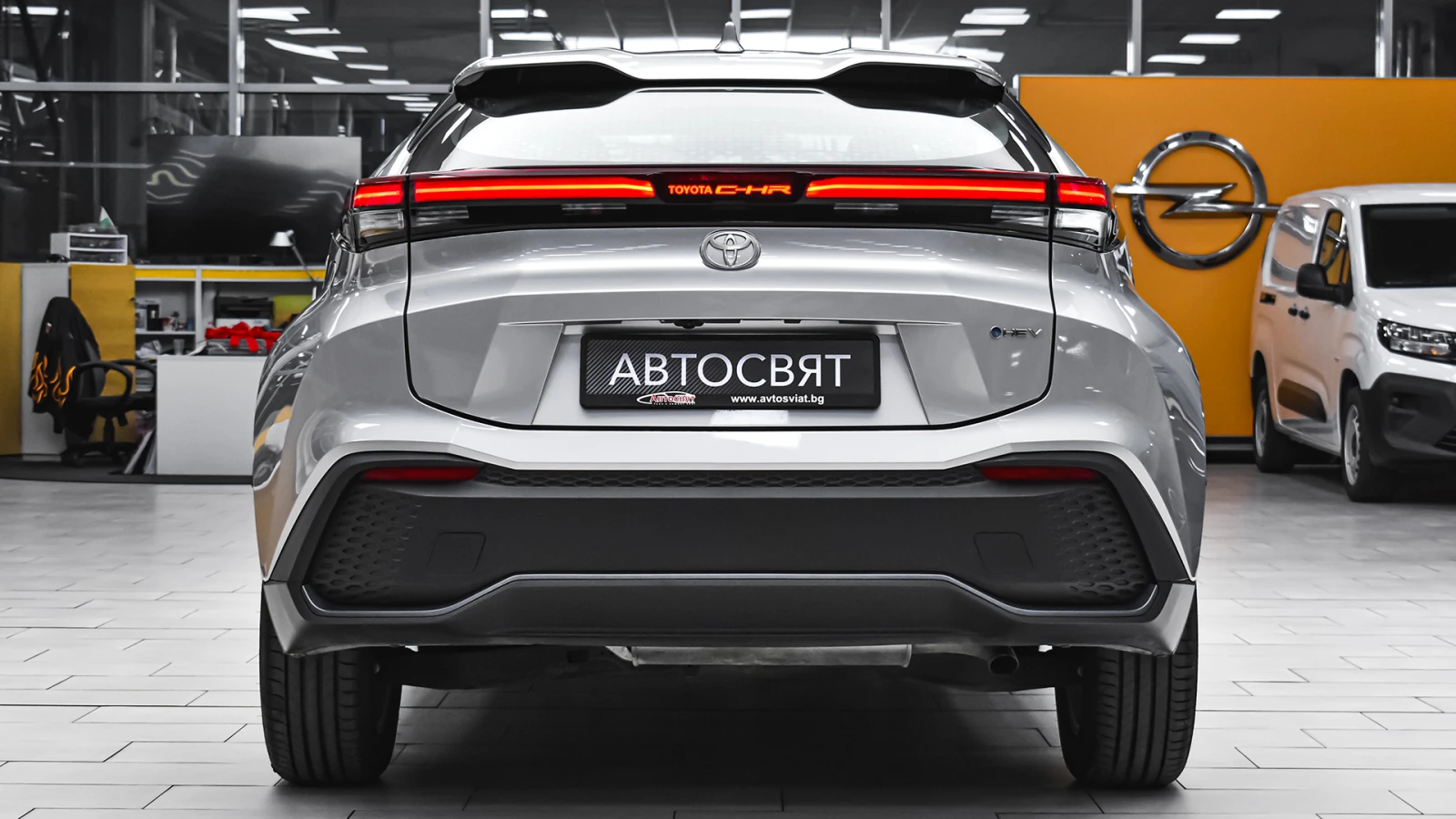 Toyota C-HR CULT 1.8 Hybrid Automatic, снимка 3 - Автомобили и джипове - 55937450