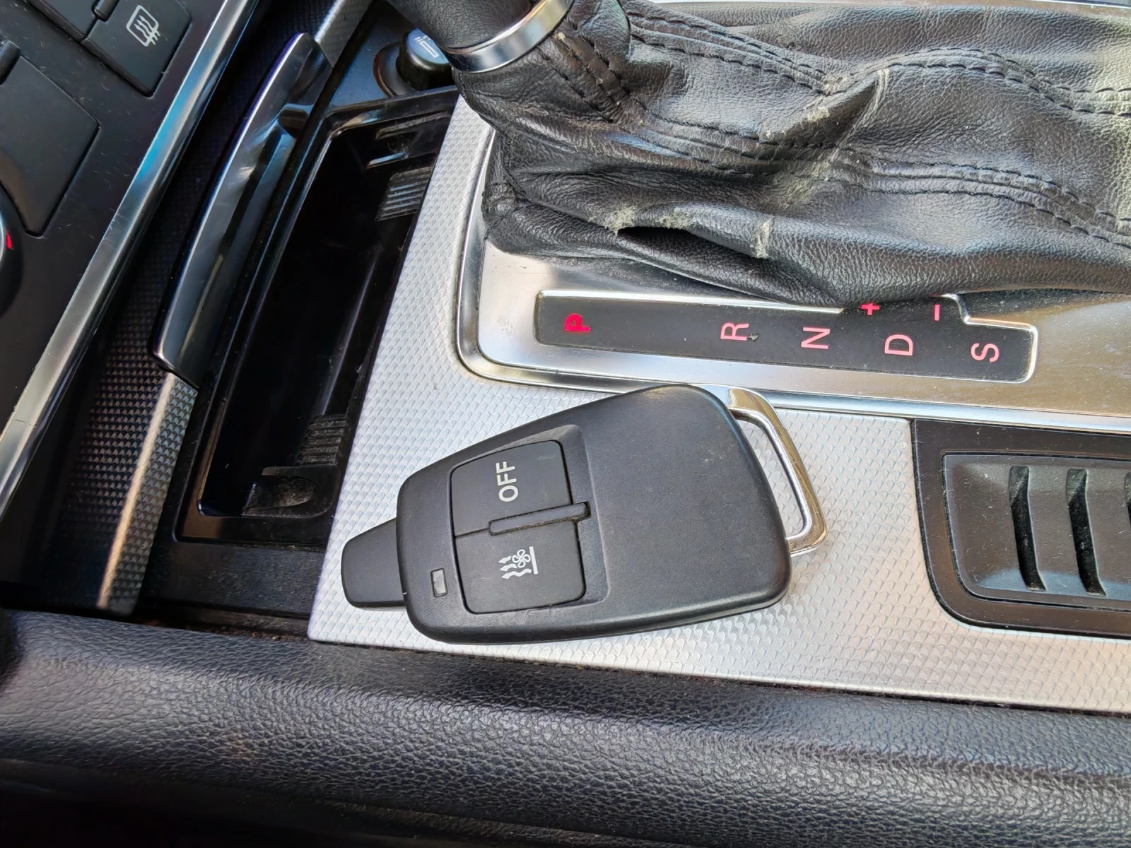 Audi Q7, снимка 16 - Автомобили и джипове - 56643264