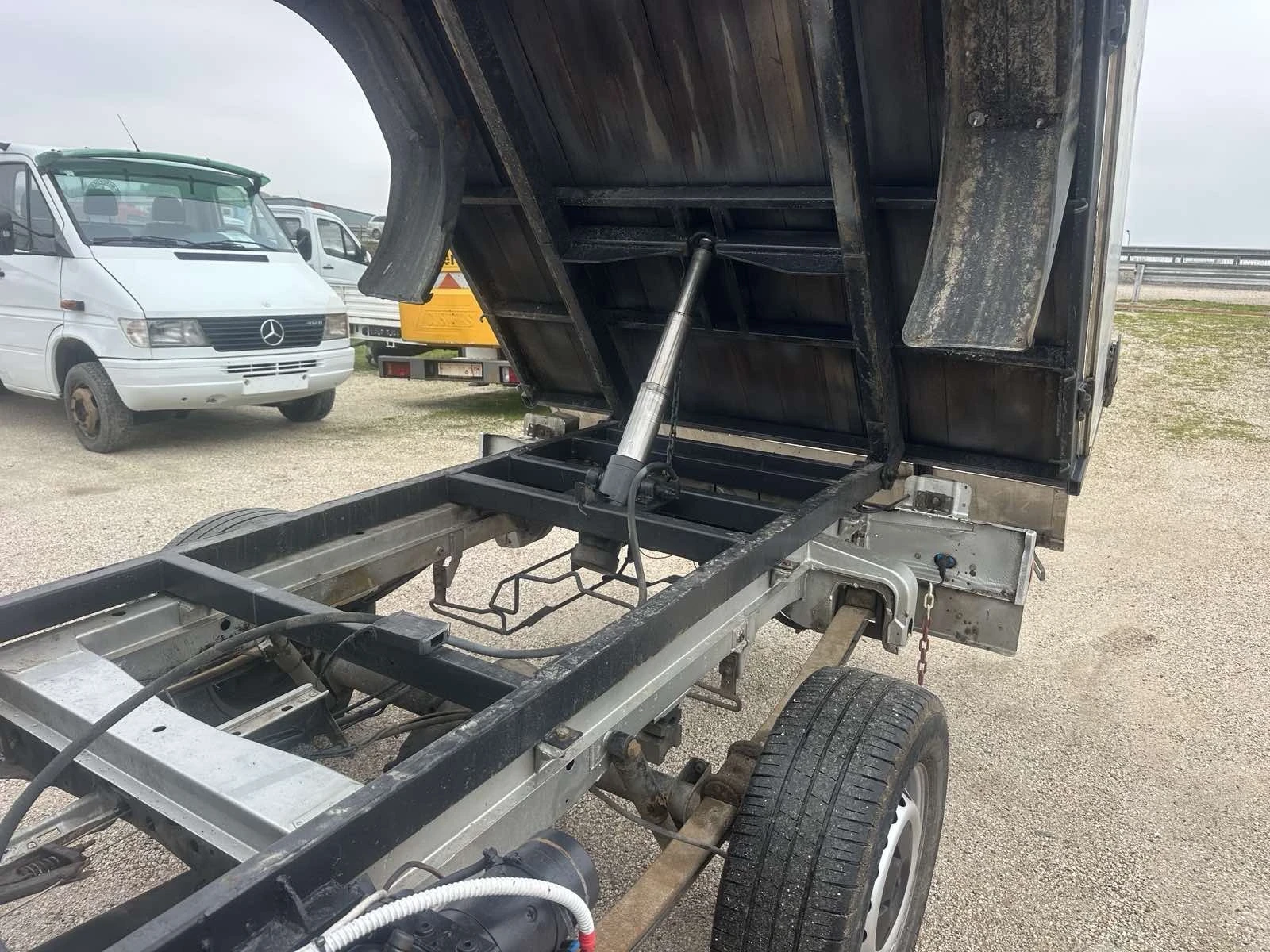 Mercedes-Benz Sprinter 313  - изображение 9