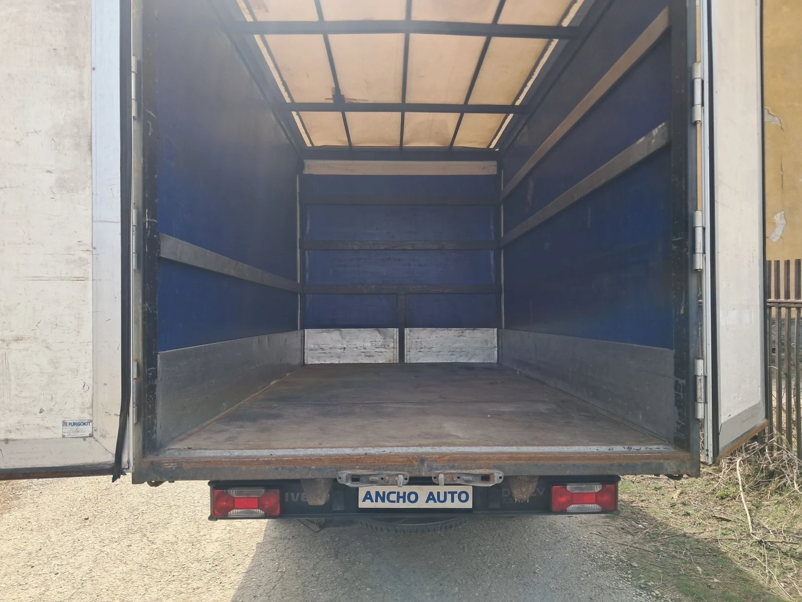 Iveco Daily 35C12 Кат В. КЛИМАТРОНИК,  2 Х ЩОРА - изображение 5