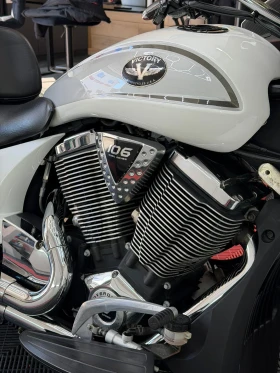 Victory Cross Country 106 inch 6-speeds, снимка 4