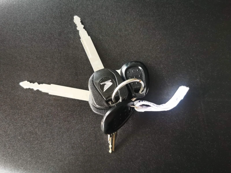 Honda Forza 300i ABS 05.2015г., снимка 15 - Мотоциклети и мототехника - 51250983