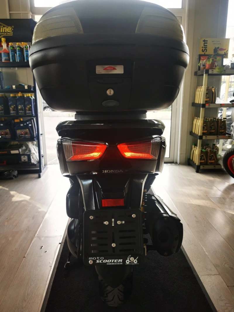 Honda Forza 300i ABS 05.2015г., снимка 12 - Мотоциклети и мототехника - 51250983