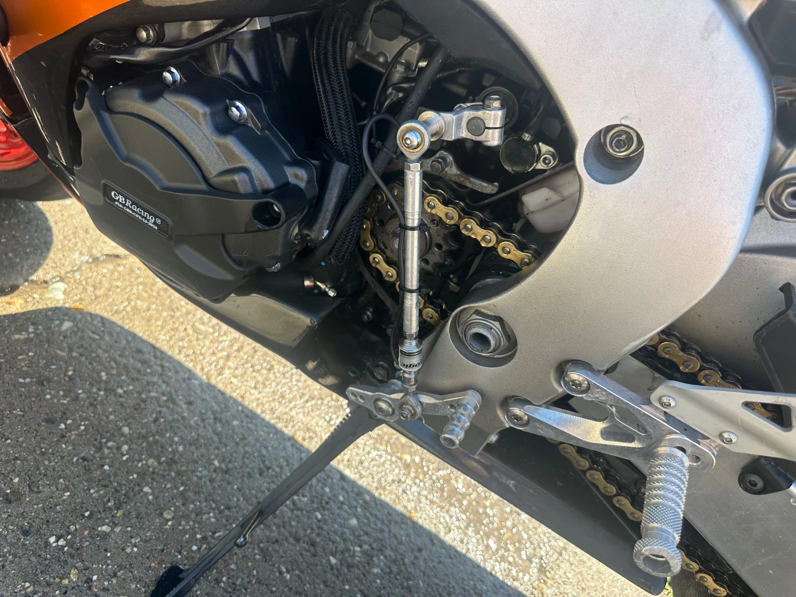 Honda Cbr 1000 RR Пригоден за писта 18000км, снимка 6 - Мотоциклети и мототехника - 54839210