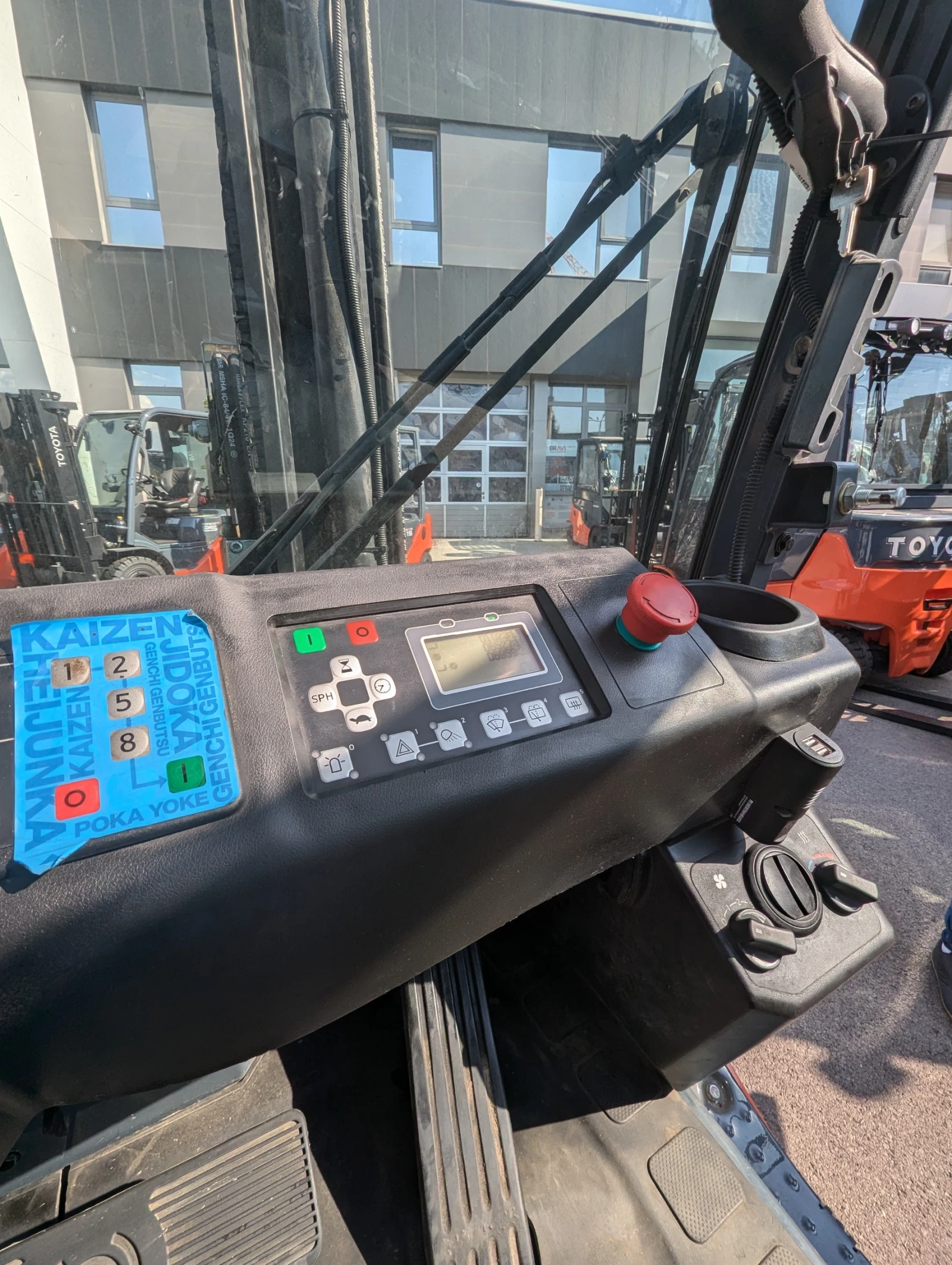  Toyota | Mobile.bg   5