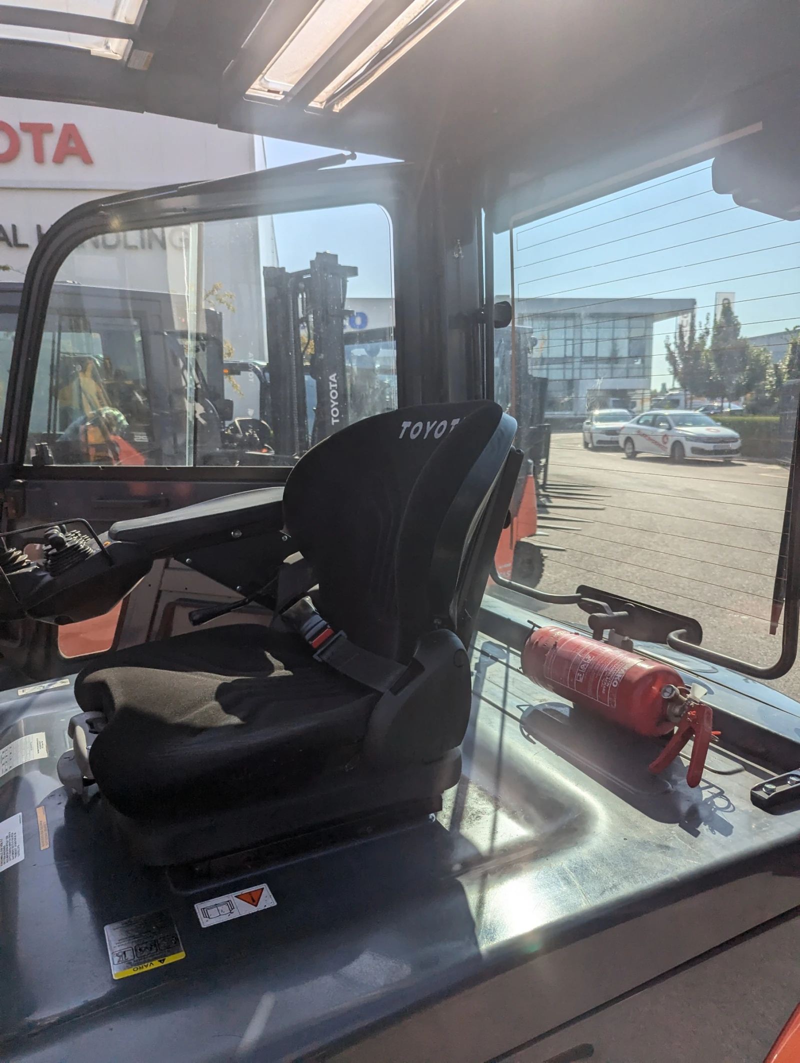  Toyota | Mobile.bg   4