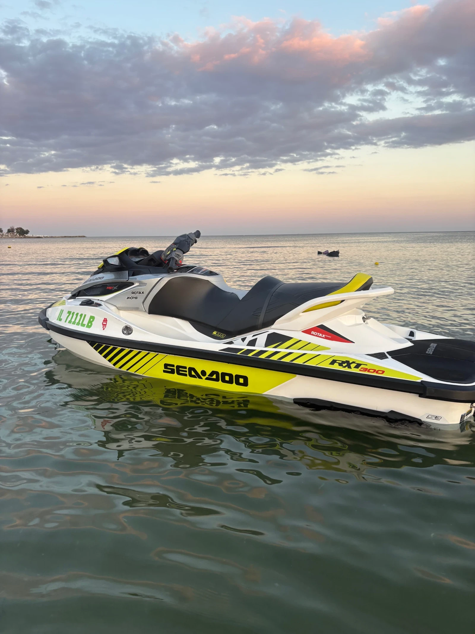 Джет Bombardier Sea Doo, снимка 4 - Воден транспорт - 55138179
