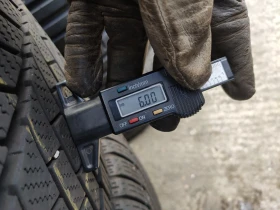 Гуми Зимни 255/40R20, снимка 7