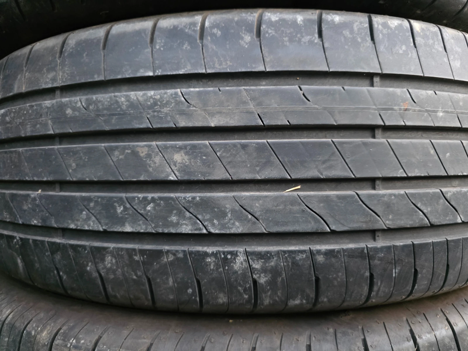 Гуми Летни 215/65R16, снимка 3 - Гуми и джанти - 53980906