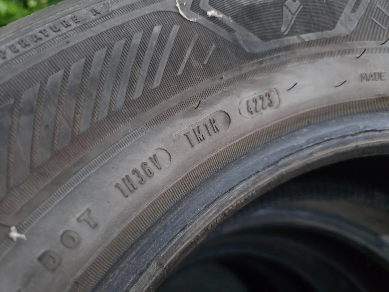 Гуми Летни 215/65R16, снимка 6 - Гуми и джанти - 53980906
