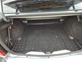 Dacia Logan 1.6i, 105k.s, KLIMATIK, снимка 17