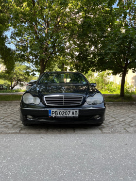 Mercedes-Benz C 270, снимка 4 - Автомобили и джипове - 45877958