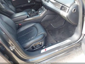 Обява за продажба на Audi S8 PLUS* МАСАЖ* ДИСТРОНИК* ОБДУХ* HEADUP* CARBON* MAT ~41 000 лв. - изображение 8