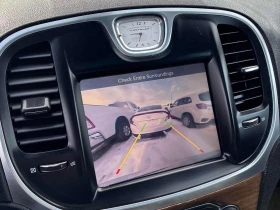 Chrysler 300c * Platinum * CARFAX * ЦЕНА ДО БГ, снимка 16 - Автомобили и джипове - 53649468