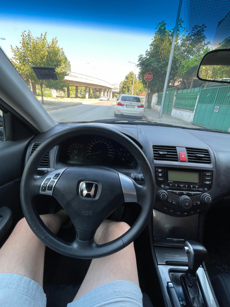 Honda Accord Honda 2.0 benzin avtomatik, снимка 3 - Автомобили и джипове - 45323943