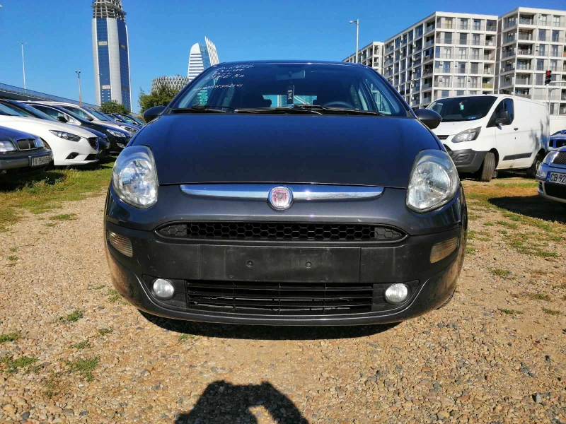 Fiat Punto EVO 1.3 MJET, снимка 2 - Автомобили и джипове - 47387511